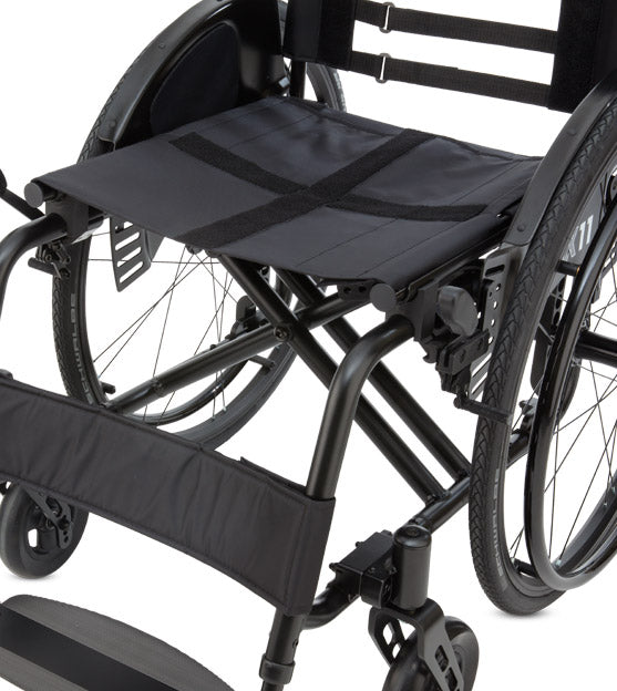 BX 11 Adaptivrollstuhl – flexibel, leicht