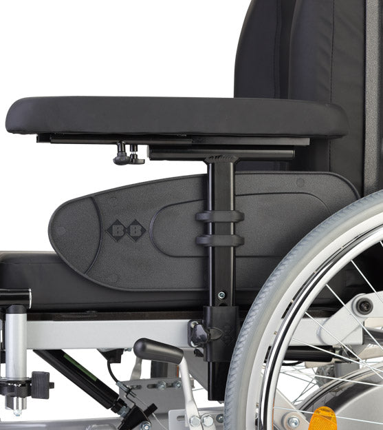 Multifunktionsrollstuhl Protego - Bischoff & Bischoff