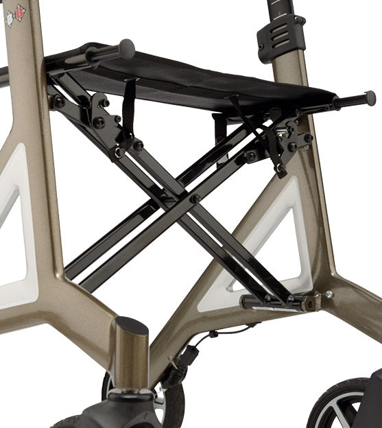 Leichtgewichtrollator Alevo Country - Design by Porsche Design Studio x Bischoff & Bischoff