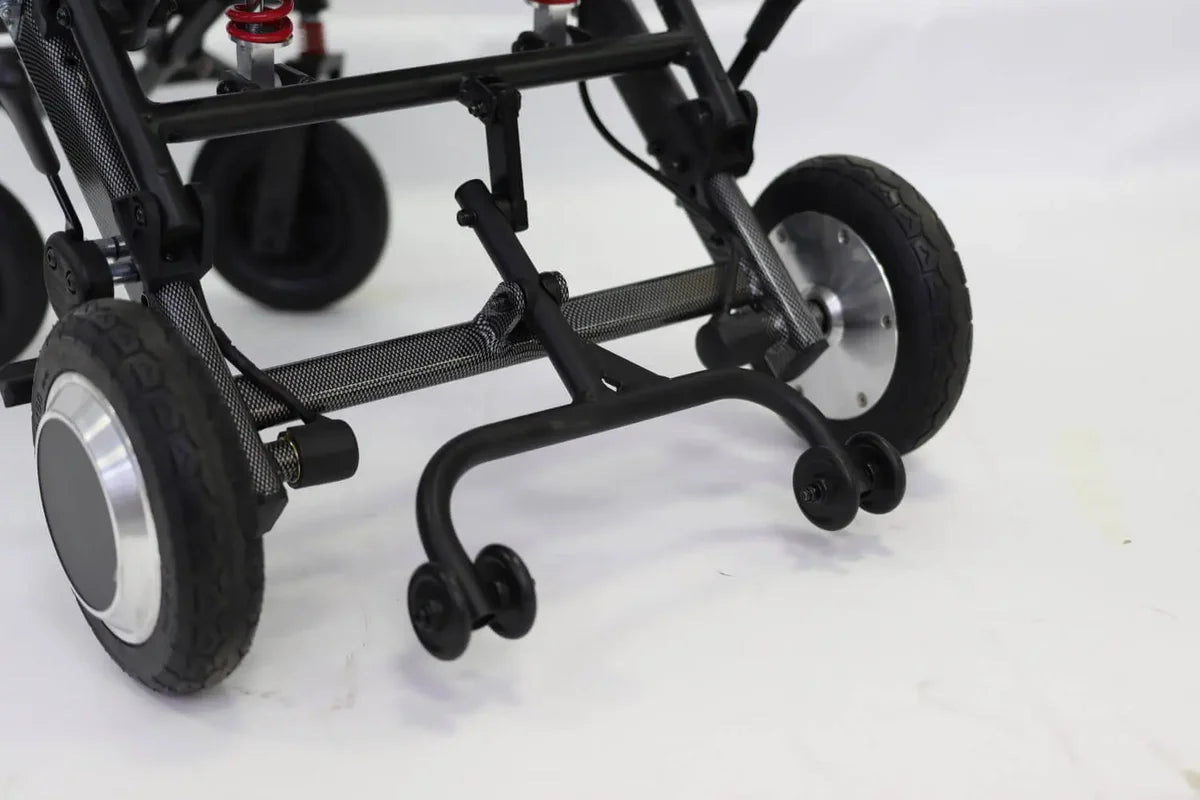 AT52325 – Carbon-Elektrorollstuhl, extra leicht & faltbar (19.4kg)