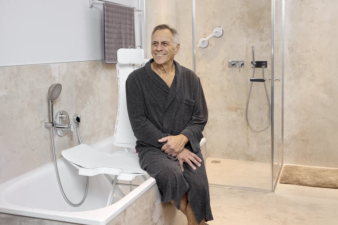 Badewannenlift Bellavita NOVA - Drive Medical