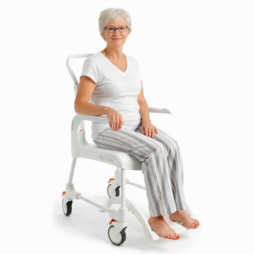 Etac Clean Dusch- & Toilettenrollstuhl – schmal, sicher & pflegeleicht